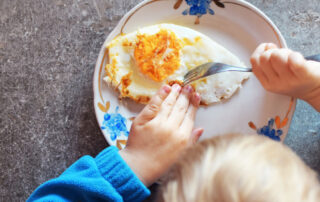 beneficio consumo de huevos niños